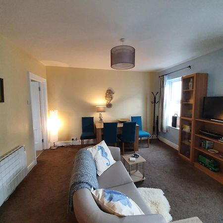 Main Street House Apartment Portrush Room photo